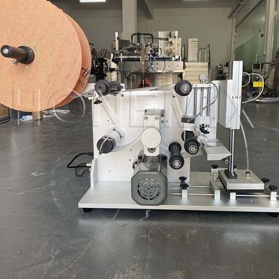 Applicatore di etichette per bottiglie piatte da 100W