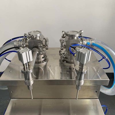 Macchina di riempimento di bottiglie a due ugelli per shampoo automatico verticale