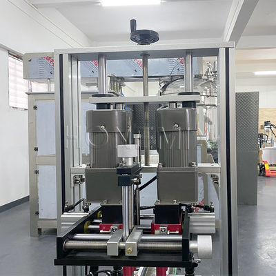 Macchina di riempimento automatico di bottiglie liquide SS 50Hz Macchina di riempimento di olio per capelli