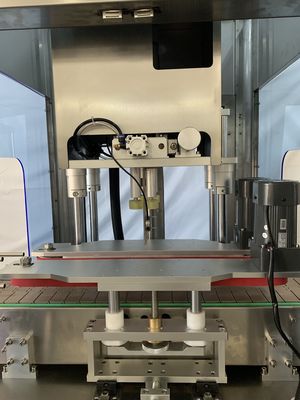 Cosmetici Cream Lotion Machine di riempimento Sei ugelli di riempimento Capping Machine