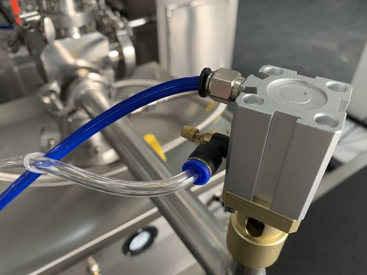 Apparecchiature per il riempimento di cera cosmetica, linea di riempimento a temperatura costante per bottiglie di crema