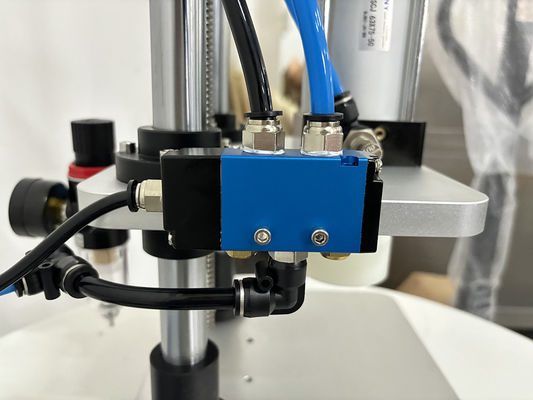 Macchine per tappi di bottiglie semiautomatiche pneumatiche